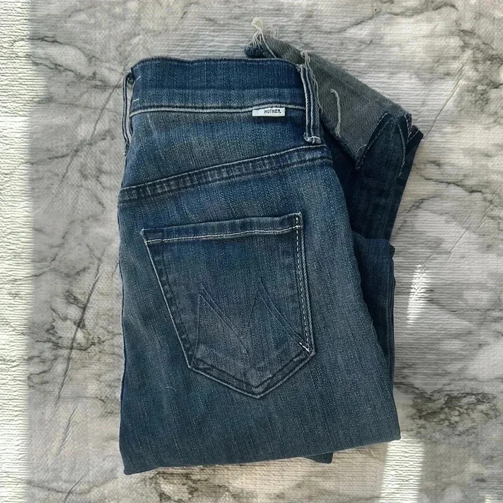 MOTHER // High Waisted Rascal Ankle Slit Flip - Picture 3 of 9